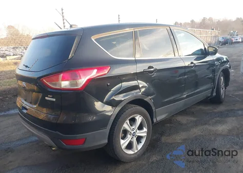 2015 Ford Escape Se z USA, uszkodzony, nr VIN 1FMCU0GX4FUB39145
